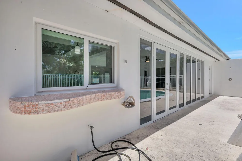 334 SW 13th Avenue Boynton Beach, FL 33435