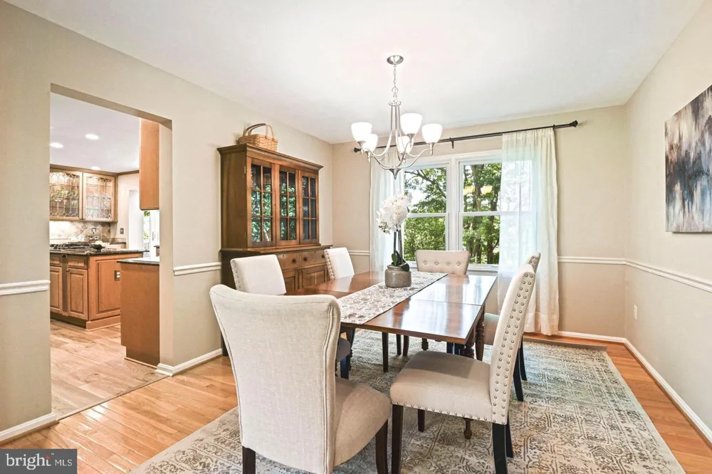 10315 MOUNTINGTON COURT Vienna, VA 22182