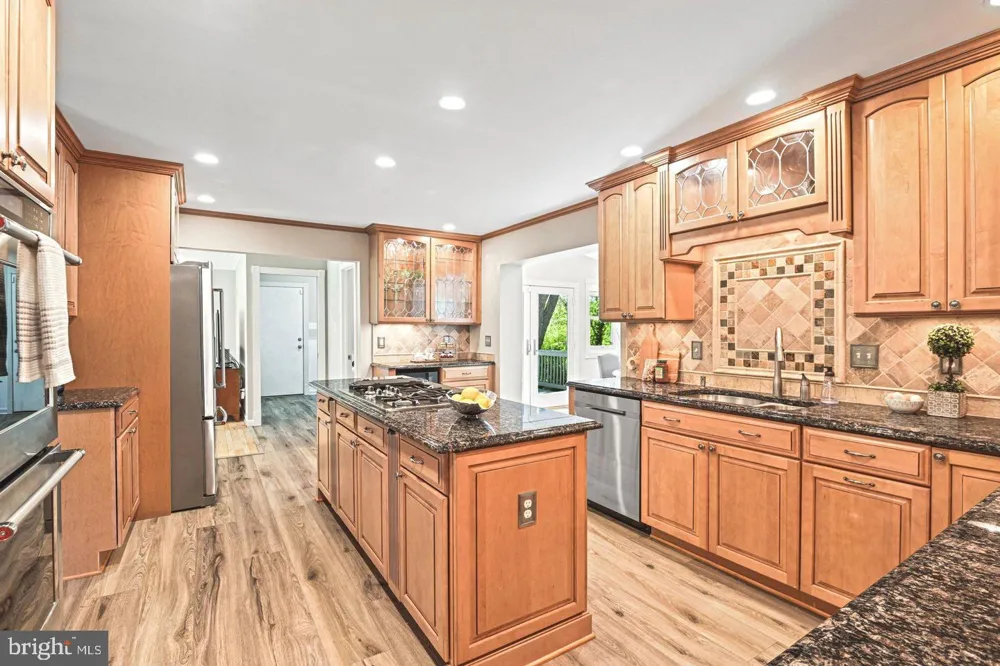 10315 MOUNTINGTON COURT Vienna, VA 22182