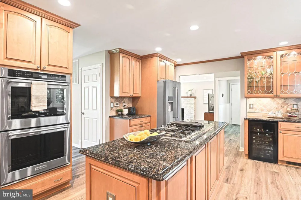 10315 MOUNTINGTON COURT Vienna, VA 22182