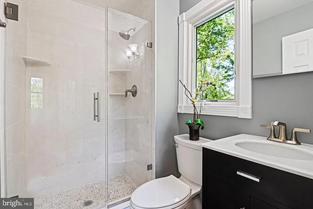 10315 MOUNTINGTON COURT Vienna, VA 22182