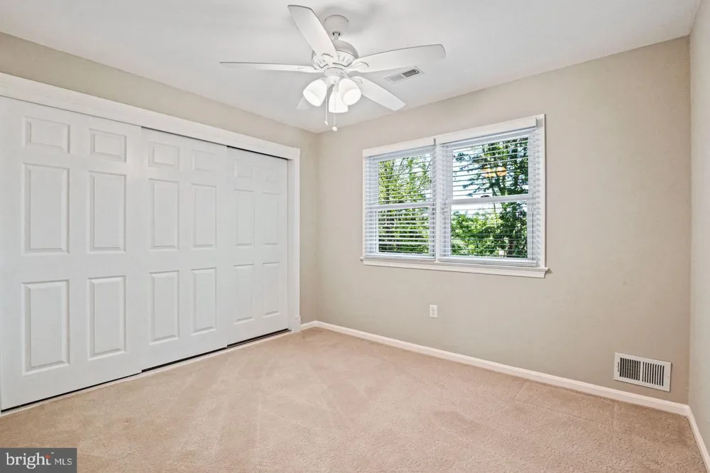 10315 MOUNTINGTON COURT Vienna, VA 22182