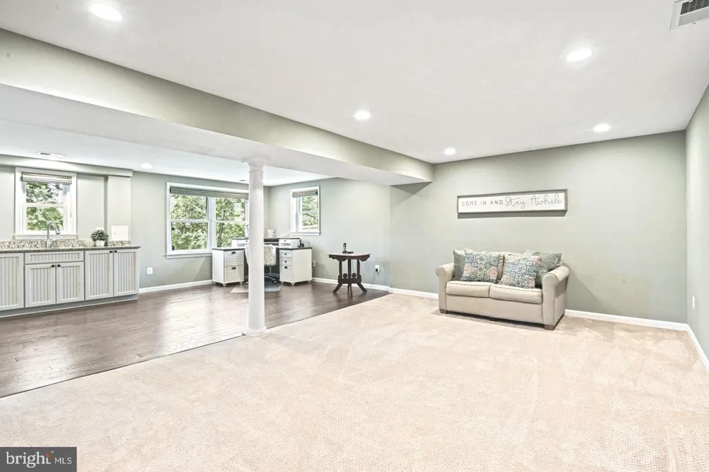 10315 MOUNTINGTON COURT Vienna, VA 22182
