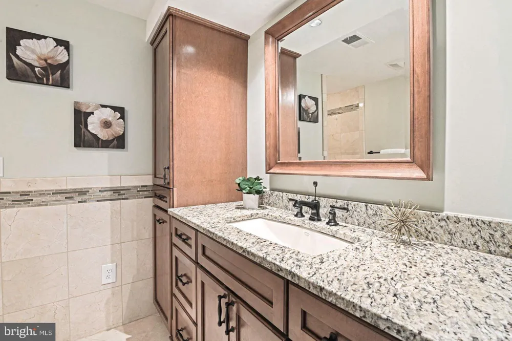 10315 MOUNTINGTON COURT Vienna, VA 22182
