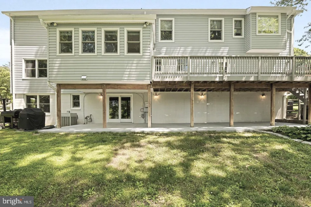 10315 MOUNTINGTON COURT Vienna, VA 22182