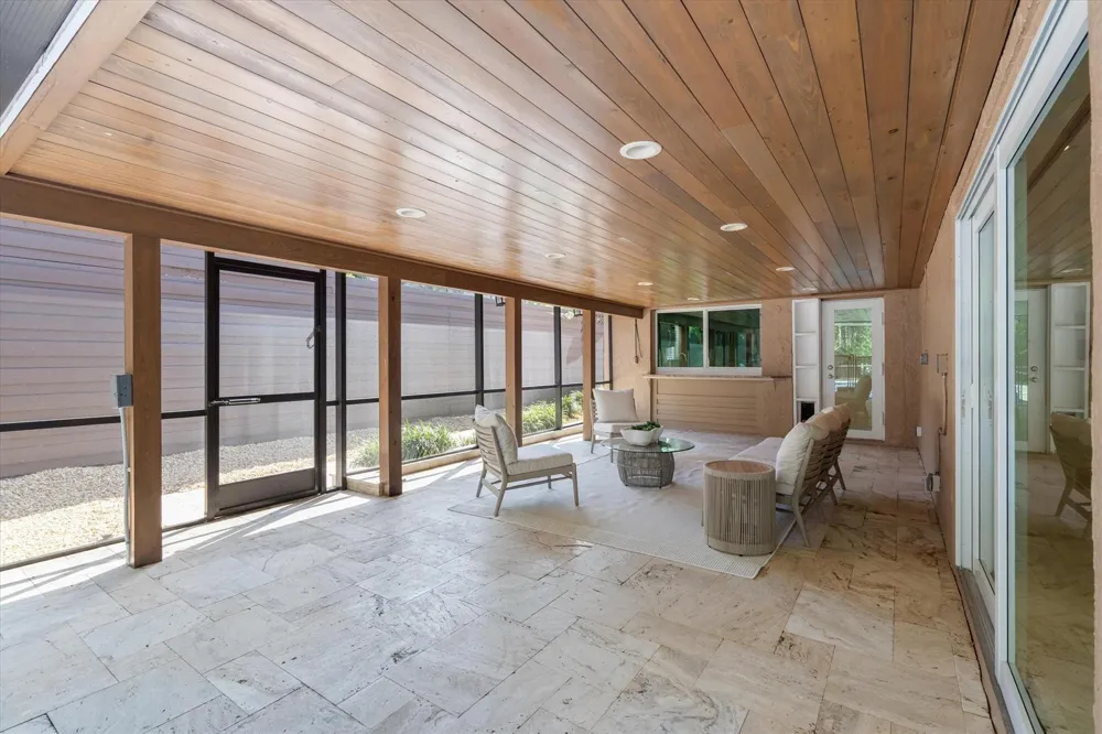 734 Camino Gardens Lane Boca Raton, FL 33432