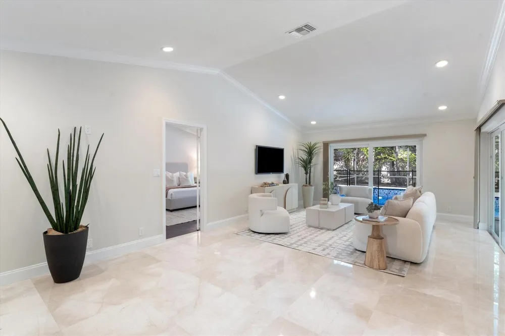 734 Camino Gardens Lane Boca Raton, FL 33432