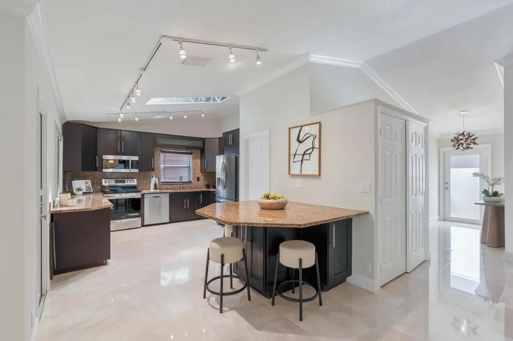 734 Camino Gardens Lane Boca Raton, FL 33432