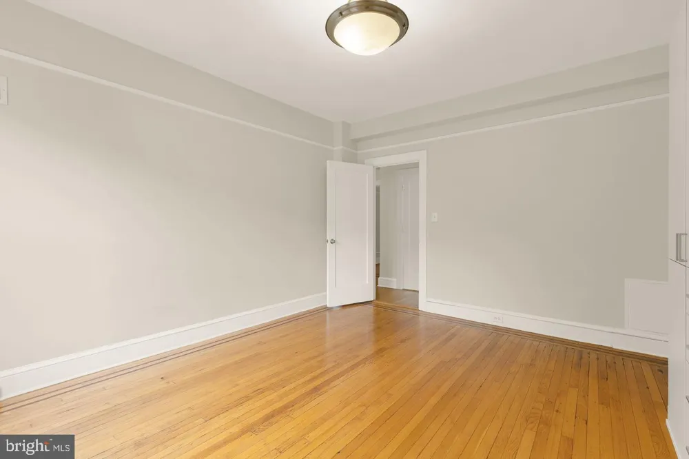 1613 HARVARD STREET NW #215 Washington, DC 20009