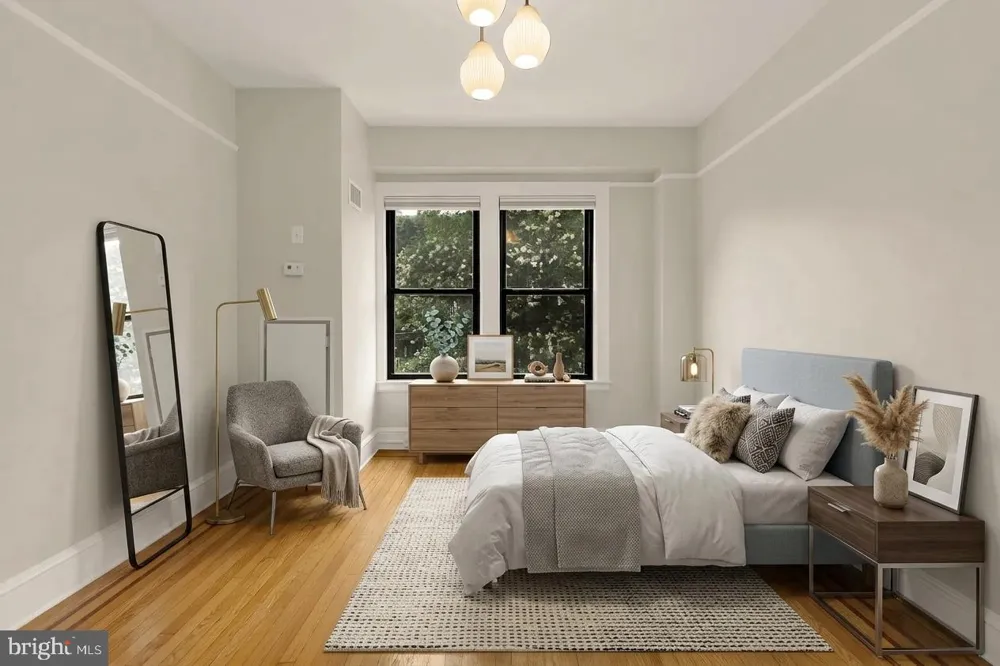 1613 HARVARD STREET NW #215 Washington, DC 20009