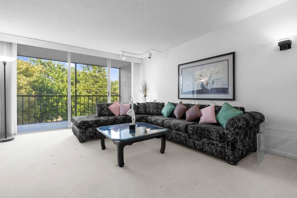 7080 ENVIRON BOULEVARD #423 Lauderhill, FL 33319
