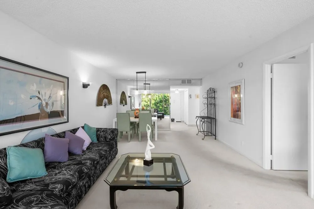 7080 ENVIRON BOULEVARD #423 Lauderhill, FL 33319