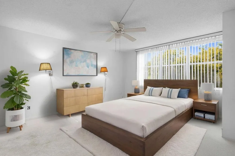 7080 ENVIRON BOULEVARD #423 Lauderhill, FL 33319