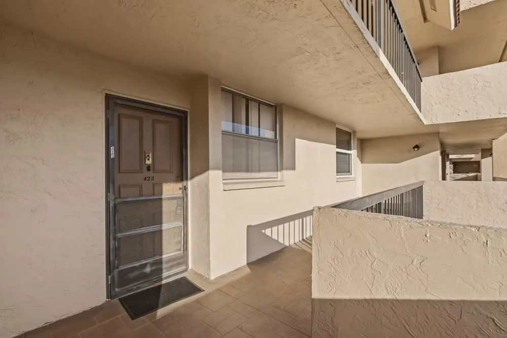 7080 ENVIRON BOULEVARD #423 Lauderhill, FL 33319
