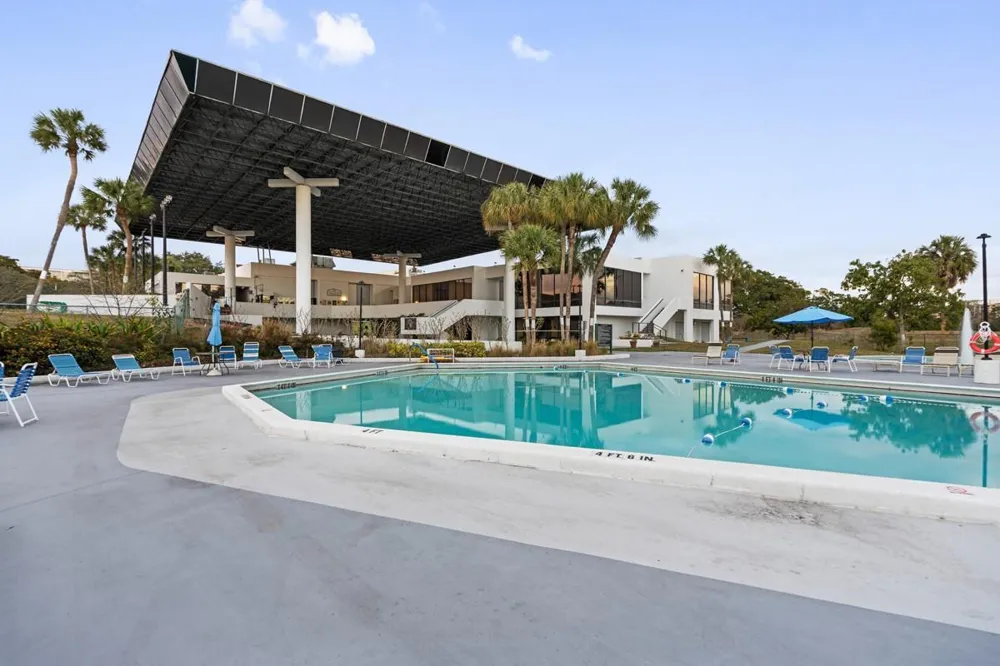 7080 ENVIRON BOULEVARD #423 Lauderhill, FL 33319