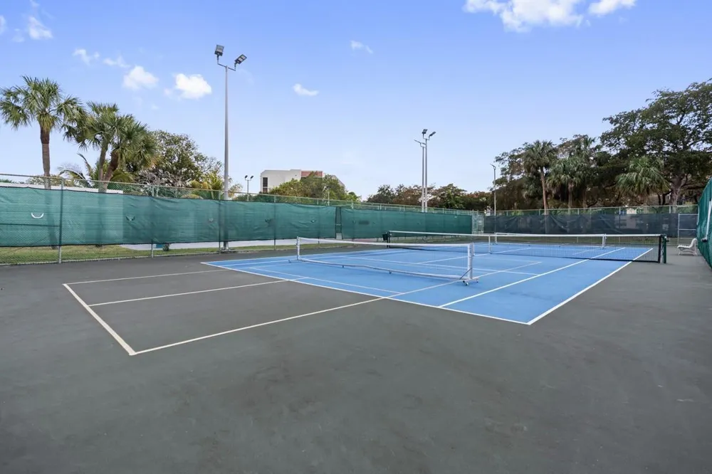 7080 ENVIRON BOULEVARD #423 Lauderhill, FL 33319