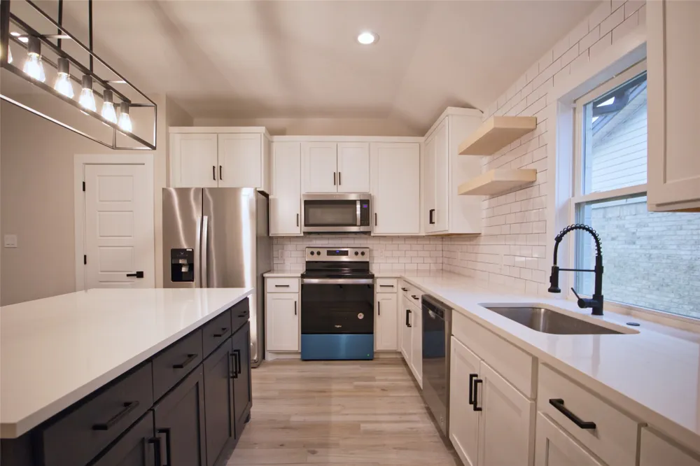 6576 Old Mill Circle Watauga, TX 76148
