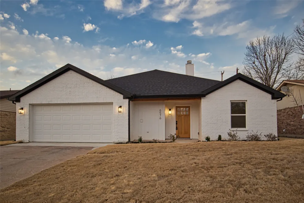6576 Old Mill Circle Watauga, TX 76148