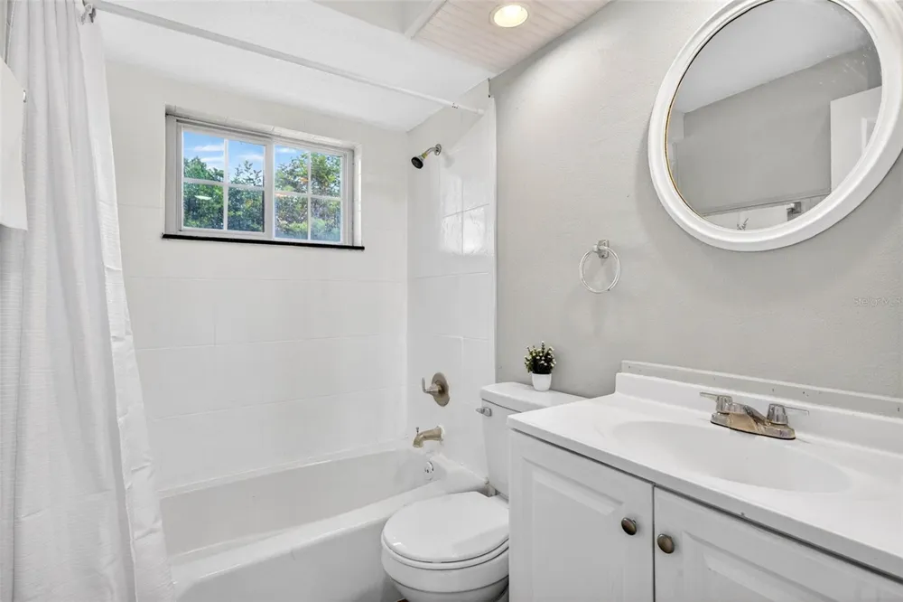 7340 IVANHOE DRIVE Port Richey, FL 34668