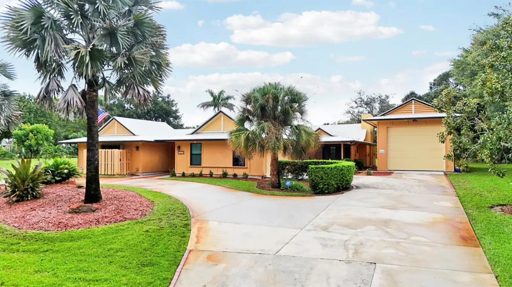3459 SW WOODCREEK TRAIL Palm City, FL 34990