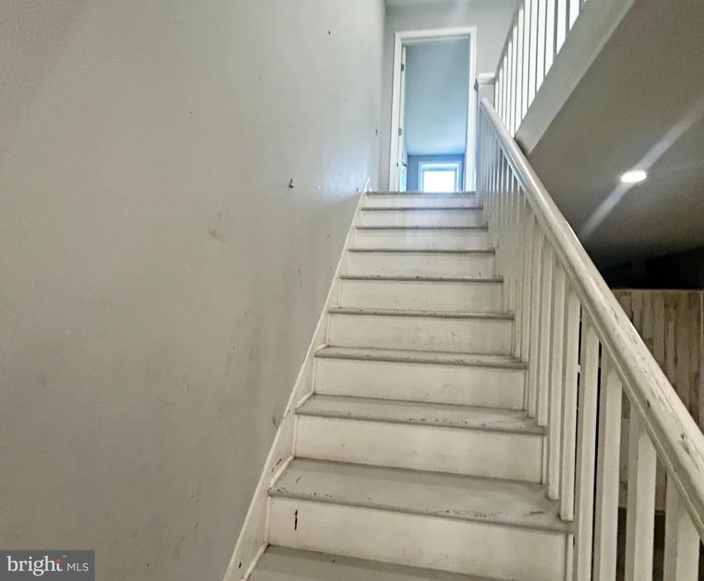 1174 SARGEANT STREET Baltimore, MD 21223