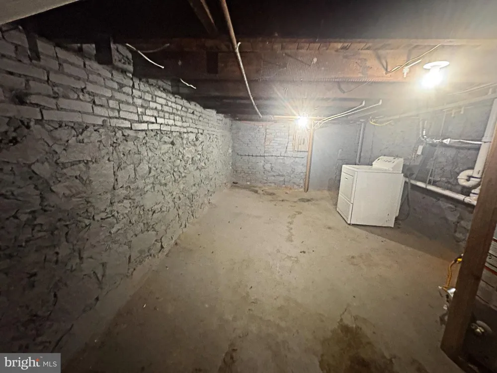 1174 SARGEANT STREET Baltimore, MD 21223
