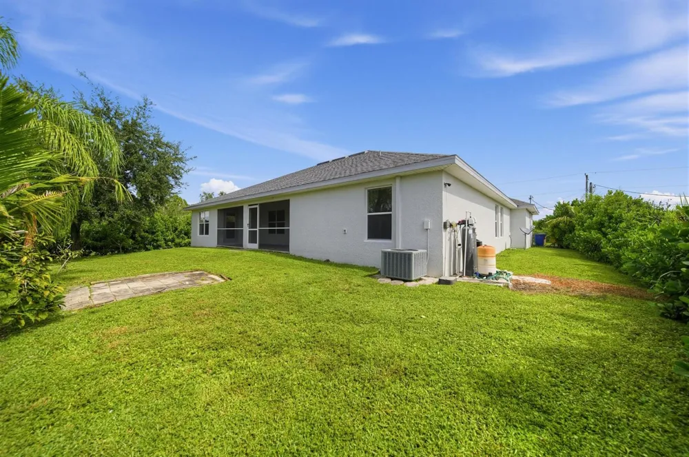 2019 Wanda Avenue Lehigh Acres, FL 33971