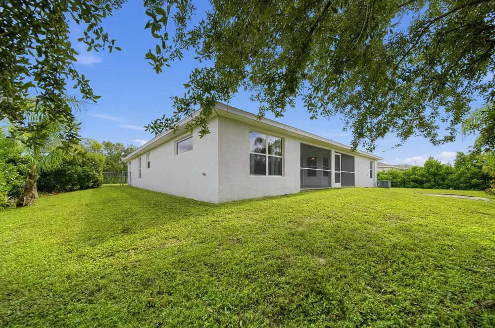 2019 Wanda Avenue Lehigh Acres, FL 33971