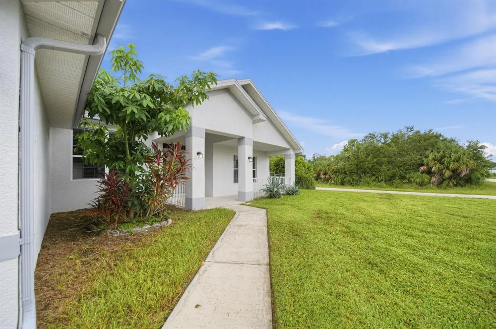 2019 Wanda Avenue Lehigh Acres, FL 33971
