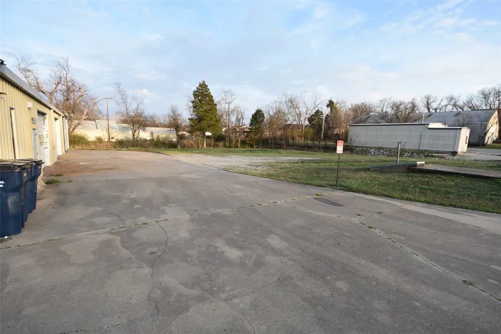 610 Main Street Seminole, OK 74868