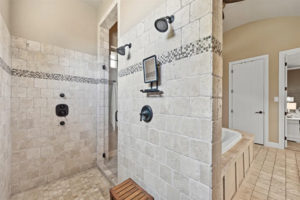 4082 Water Park Circle Mansfield, TX 76063