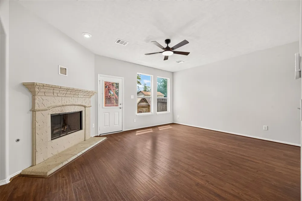 3508 Oakville Drive Conroe, TX 77304