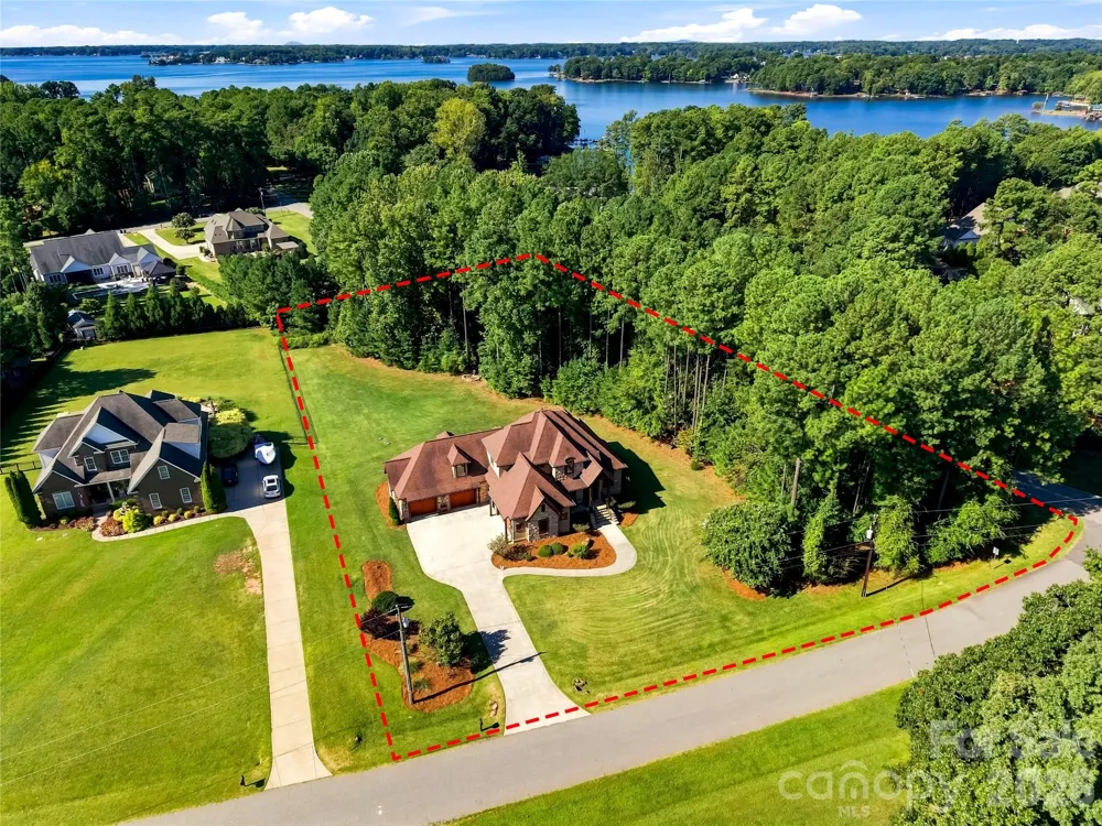 108 Washam Road Mooresville, NC 28117