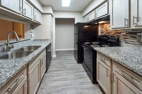 15603 Gulf Freeway #1813