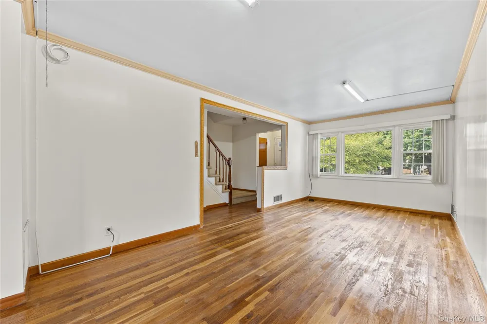 142-10 Oak Avenue Flushing, NY 11355