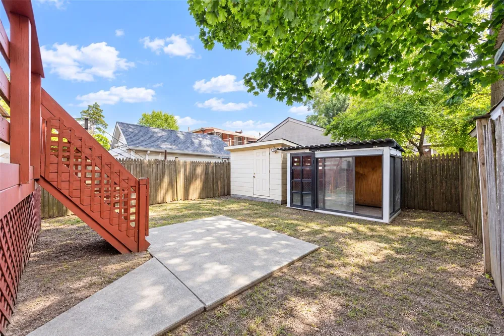 142-10 Oak Avenue Flushing, NY 11355