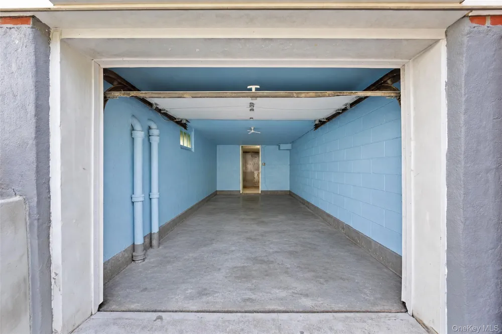142-10 Oak Avenue Flushing, NY 11355