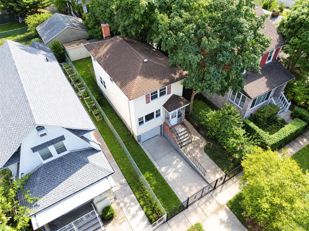 142-10 Oak Avenue Flushing, NY 11355