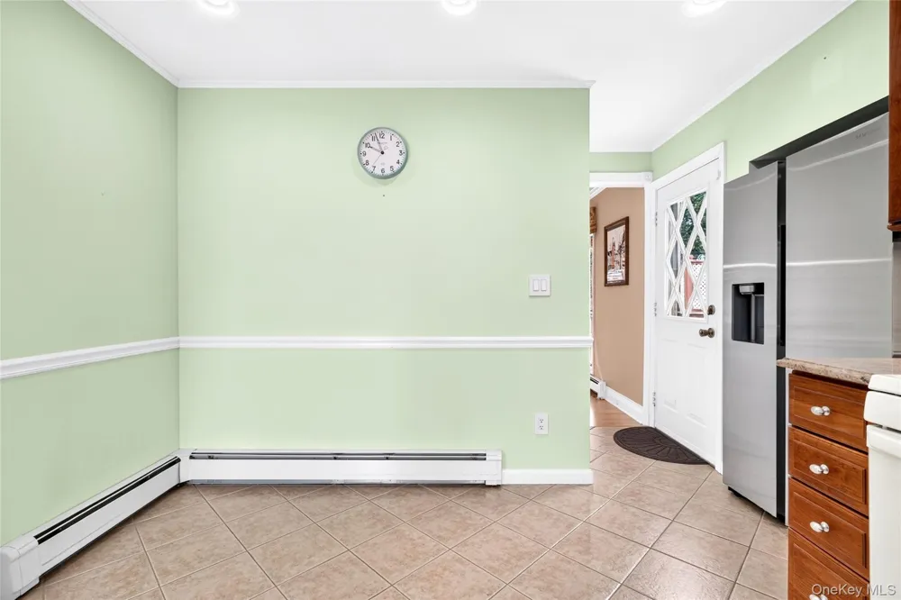 397 Briarwood Road Massapequa, NY 11758