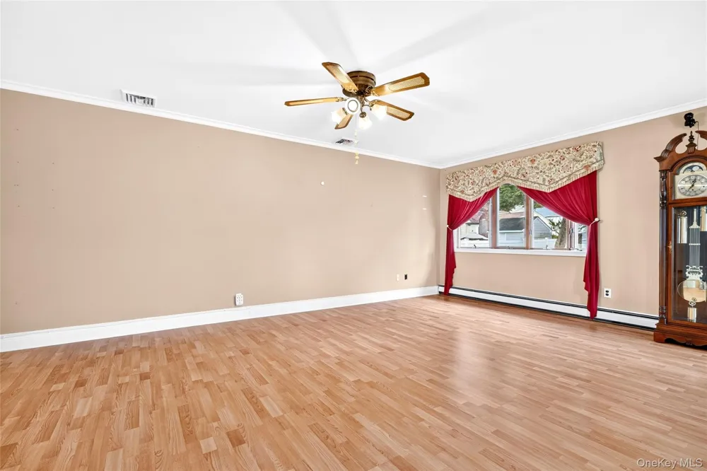 397 Briarwood Road Massapequa, NY 11758