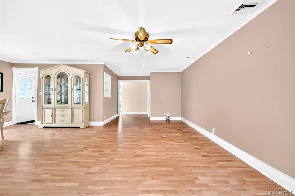 397 Briarwood Road Massapequa, NY 11758