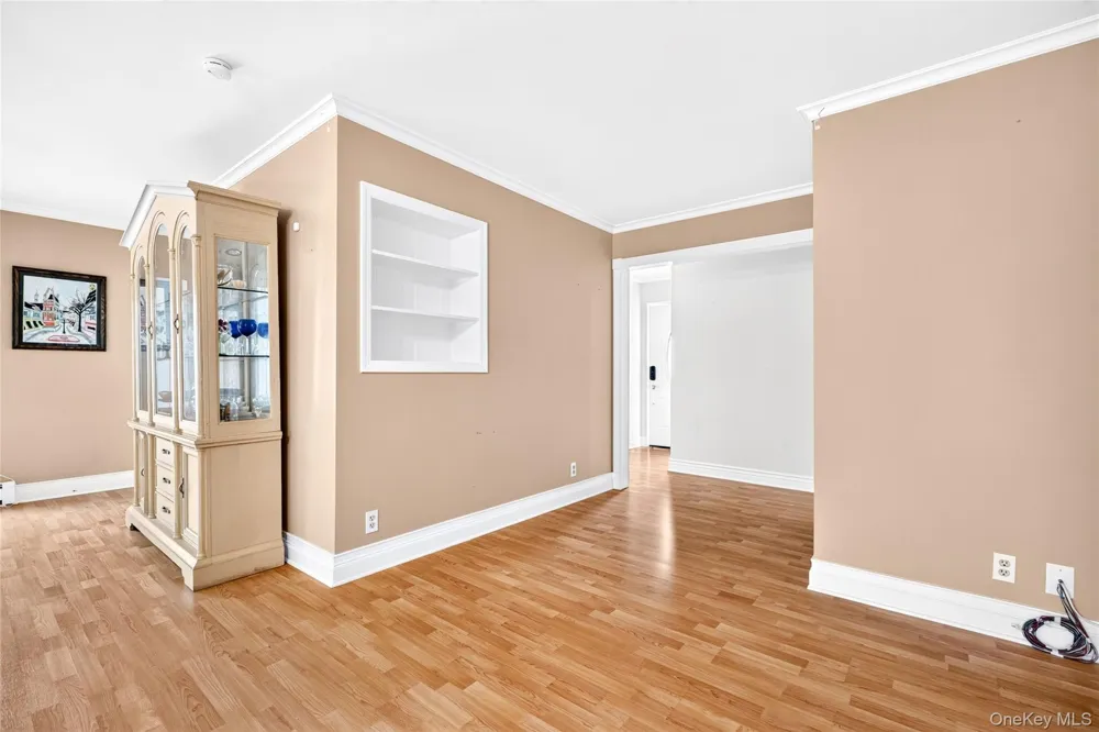 397 Briarwood Road Massapequa, NY 11758