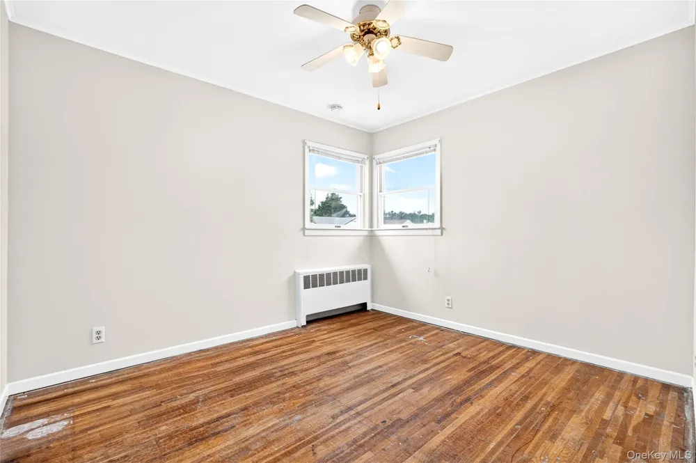 397 Briarwood Road Massapequa, NY 11758