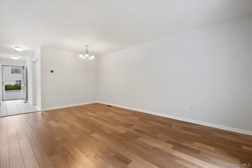 307 Alexandra Court Carmel, NY 10512