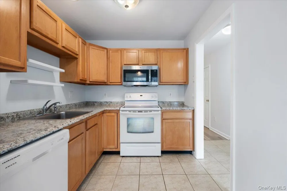 307 Alexandra Court Carmel, NY 10512