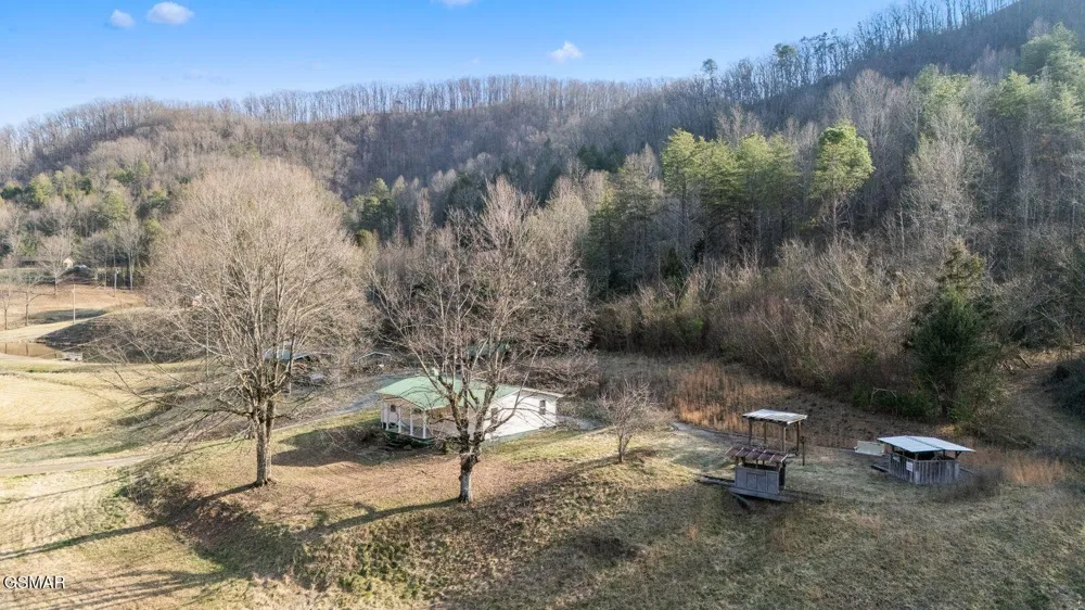 1145 Little Cove Road Sevierville, TN 37862