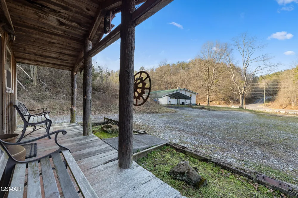 1145 Little Cove Road Sevierville, TN 37862