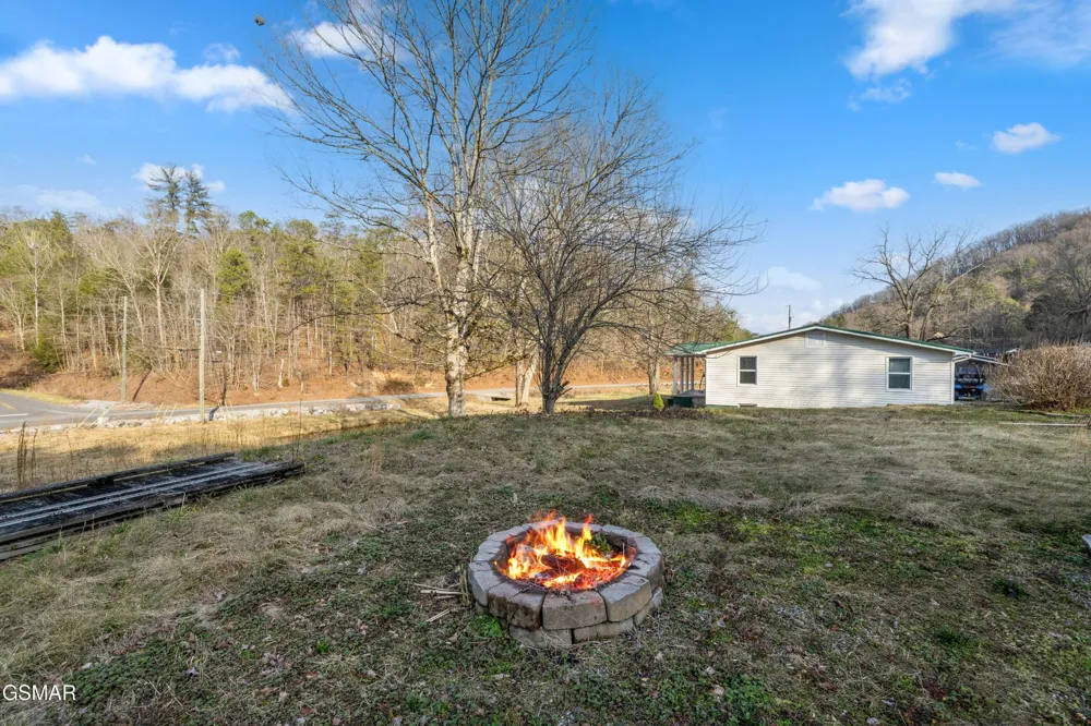 1145 Little Cove Road Sevierville, TN 37862