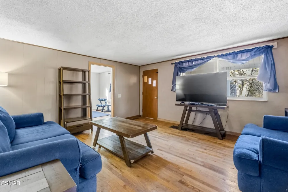 1145 Little Cove Road Sevierville, TN 37862
