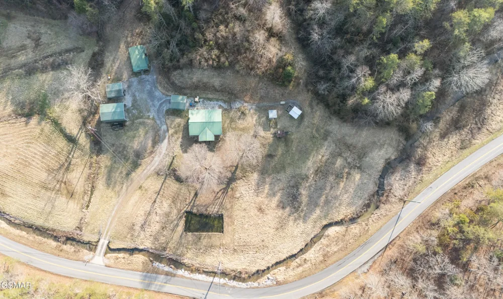 1145 Little Cove Road Sevierville, TN 37862